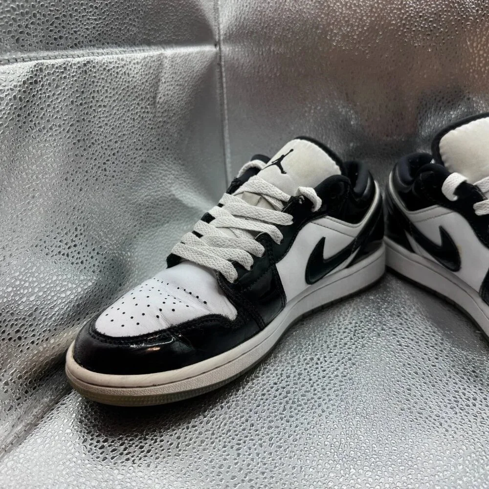 Size 8.5 Nike Air Jordan 1 Low SE Retro Concord Mens White Black Shoe DV1309-100